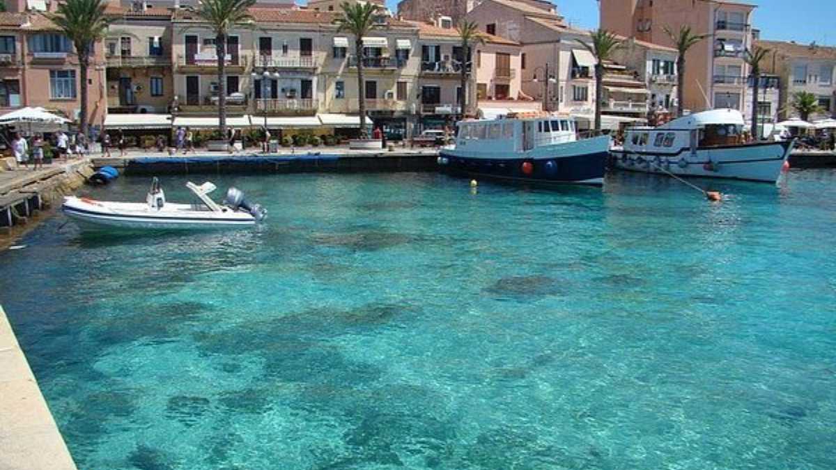 Passeggiata nel centro storico di La Maddalena: tappe e consigli