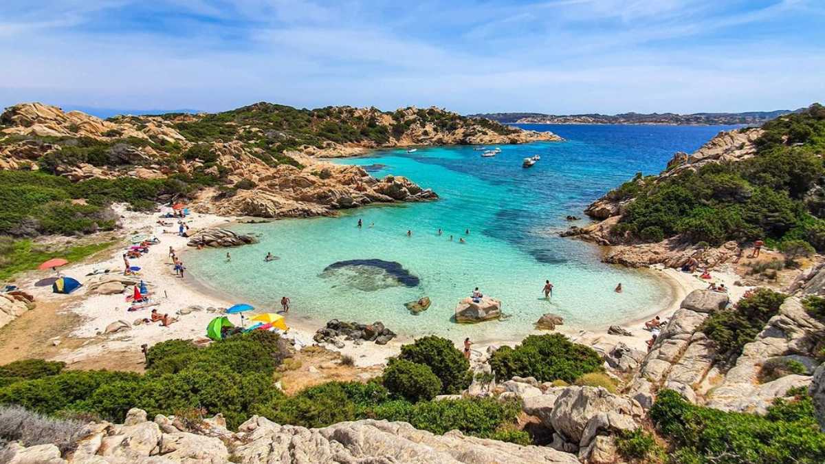 Vacanza sostenibile a La Maddalena: consigli per rispettare l’ambiente